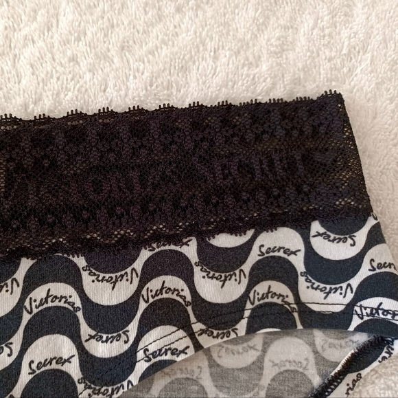 Vintage Victoria's Secret Low-Rise Hiphugger Panties, Size L - Picture 4 of 10